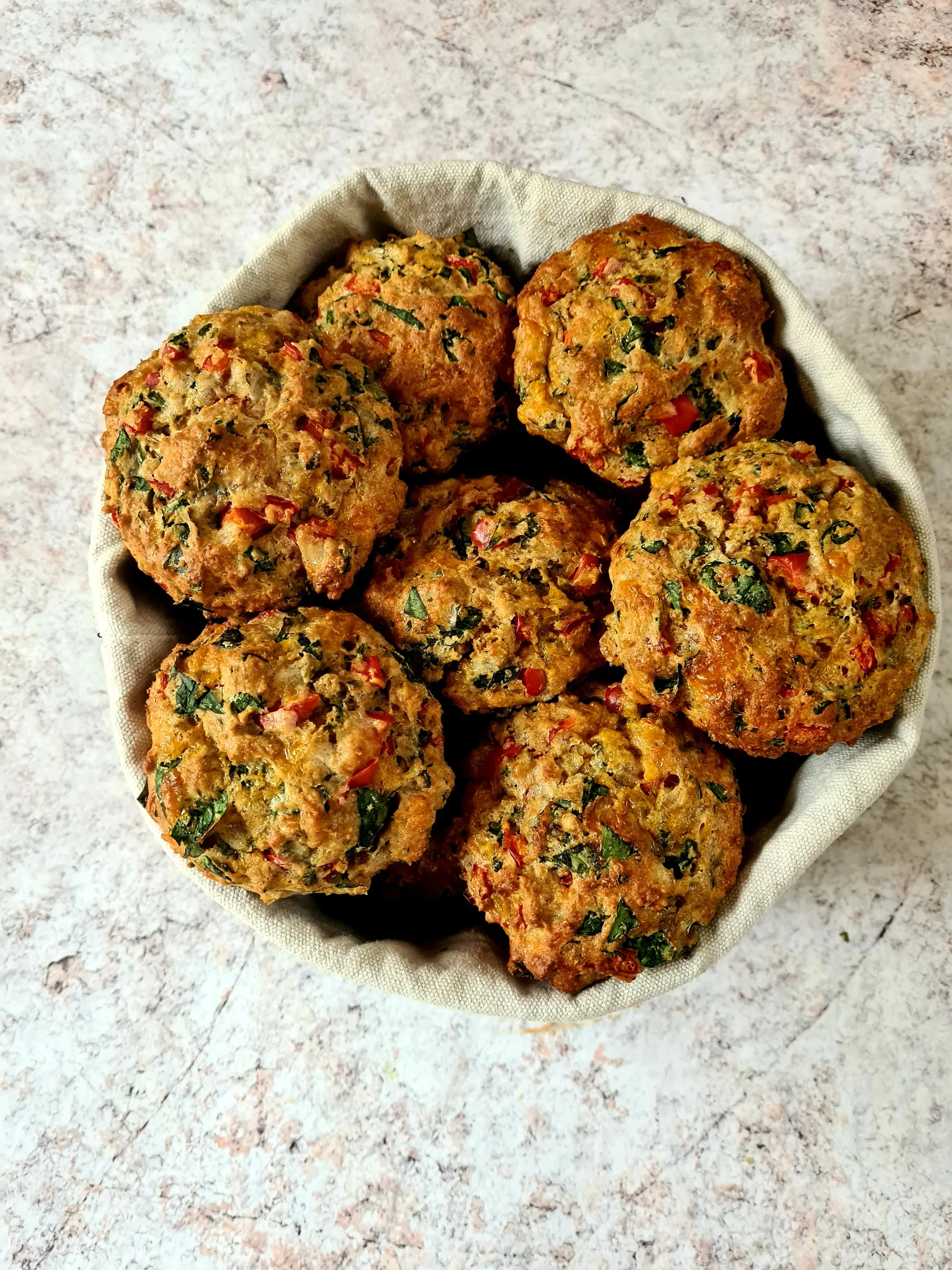 Red Pepper, cheese and spinach muffins - At Dad's Table